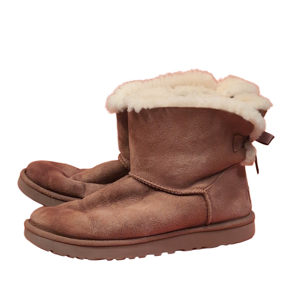 UGG Classic Mini Bailey Bow II Boots Women's Size 9 Brown Suede Sheepskin